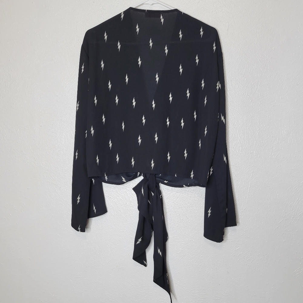 Buddy Love Lighting Front Tie Blouse  Black and White Women's Size XSmal - Picture 8 of 8